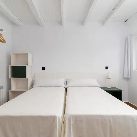 Benedicta Family スアンセス